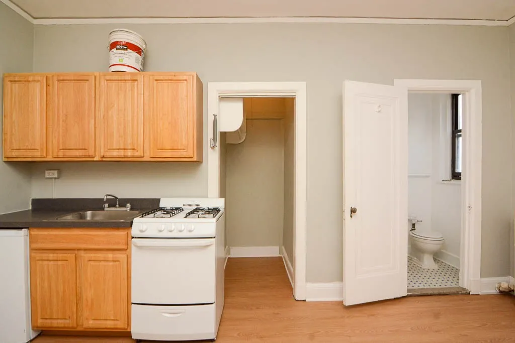 3831 N Fremont St, ,  60613, USA 60613-unit#411-Chicago-IL