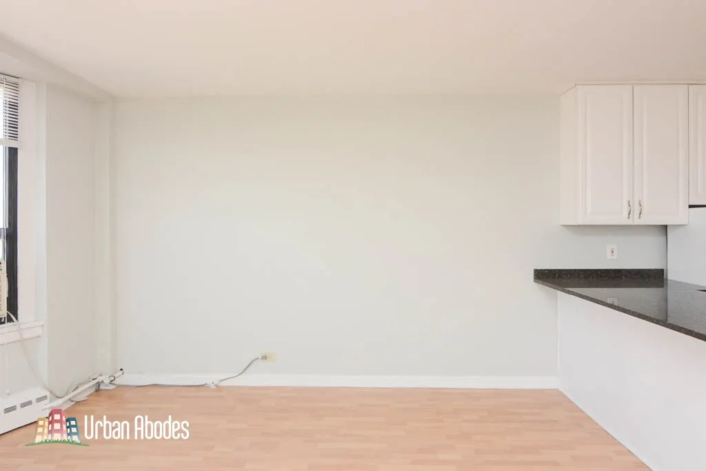 445 W Wellington Ave, ,  60657, USA 60657-unit#15A-Chicago-IL