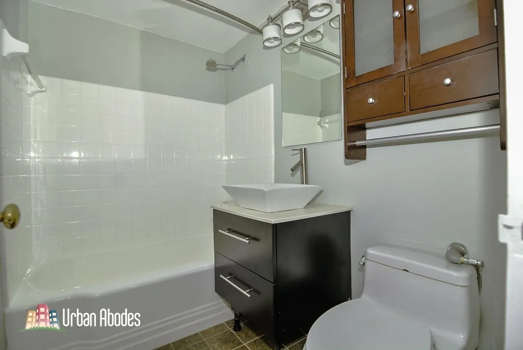 445 W Wellington Ave, ,  60657, USA 60657-unit#11G-Chicago-IL
