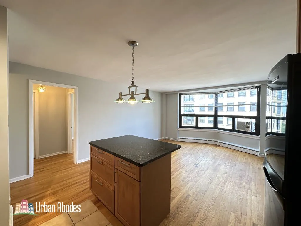 445 W Wellington Ave, , 60657, USA 60657-unit#10A-Chicago-IL