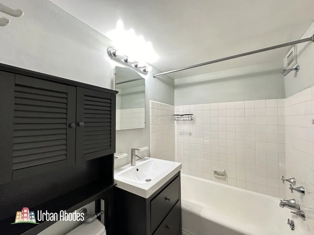 445 W Wellington Ave, , 60657, USA 60657-unit#10A-Chicago-IL