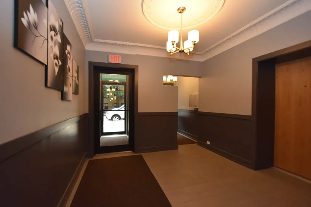 550 W Arlington Pl, ,  60614, USA 60614-unit#211-Chicago-IL