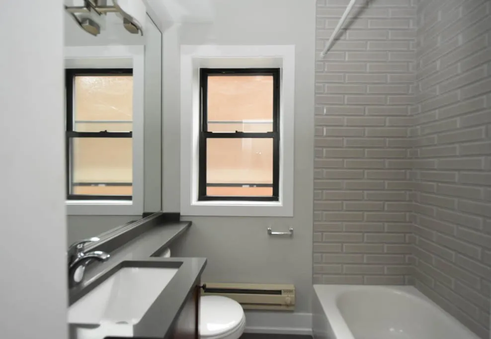 550 W Arlington Pl, ,  60614, USA 60614-unit#211-Chicago-IL