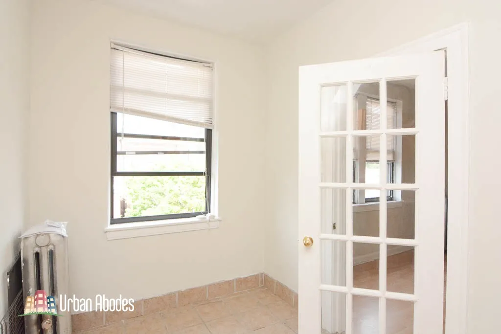 4851 N Damen Ave, , 60625, USA 60625-unit#301-Chicago-IL