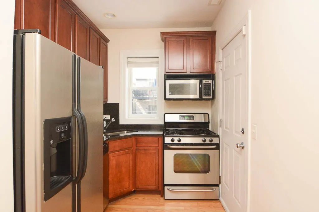 3248 N Clifton Ave, ,  60657, USA 60657-unit#2S-Chicago-IL