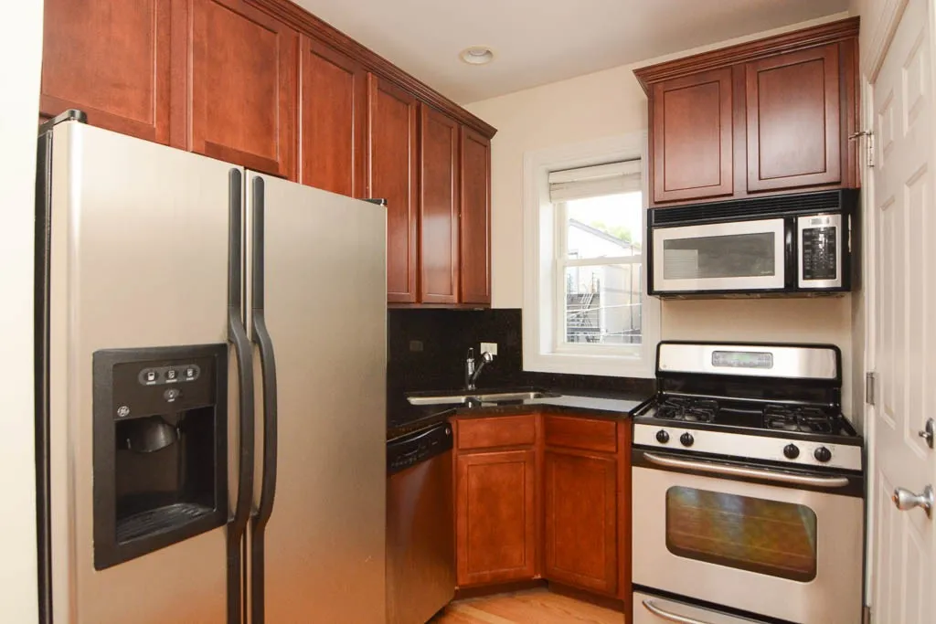 3248 N Clifton Ave, ,  60657, USA 60657-unit#2S-Chicago-IL