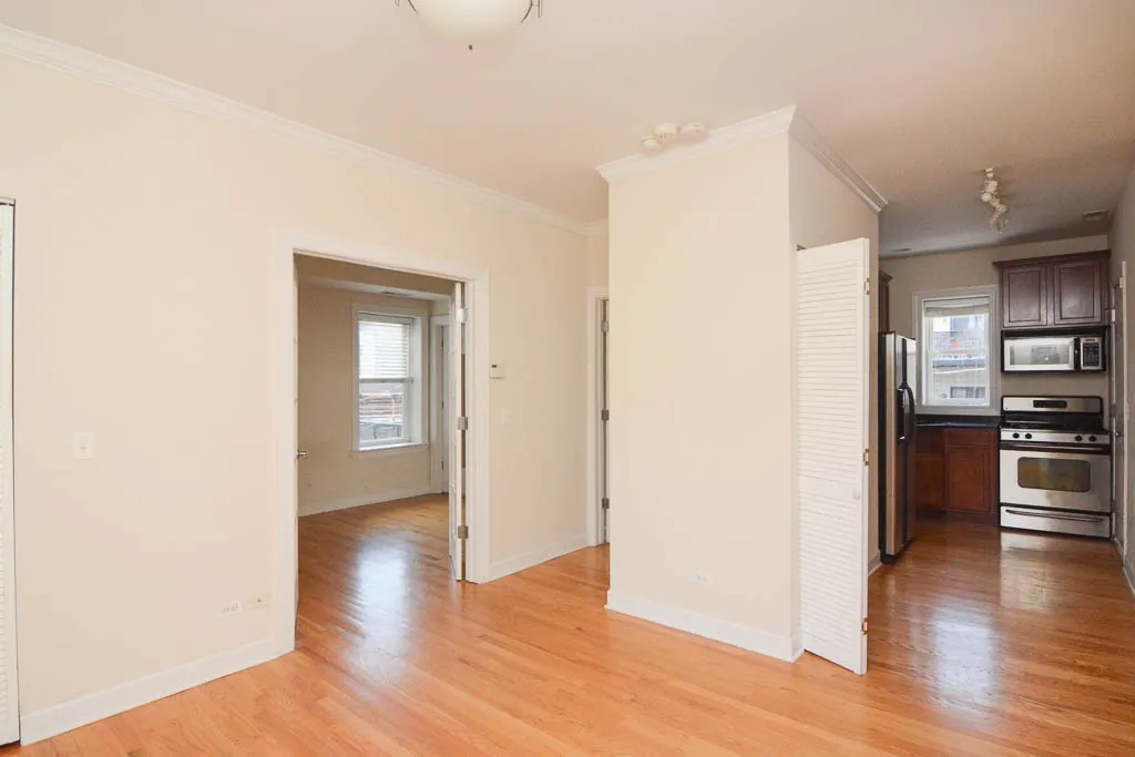 3248 N Clifton Ave, ,  60657, USA 60657-unit#2S-Chicago-IL