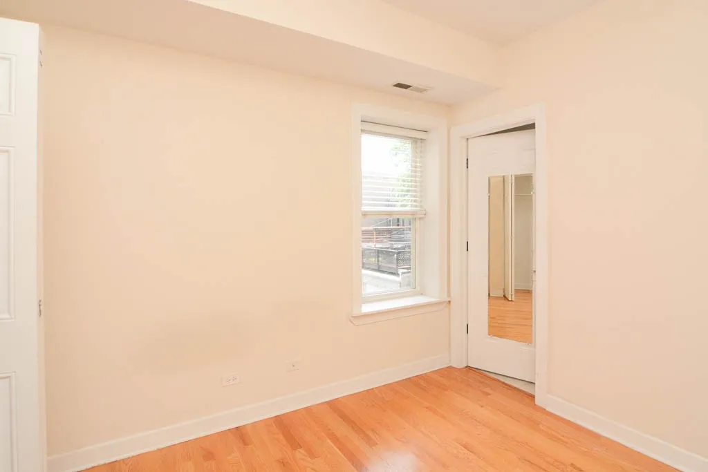 3248 N Clifton Ave, ,  60657, USA 60657-unit#2S-Chicago-IL