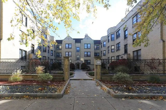 1121 W Oakdale Ave, , 60657, USA 60657-unit#1B-Chicago-IL