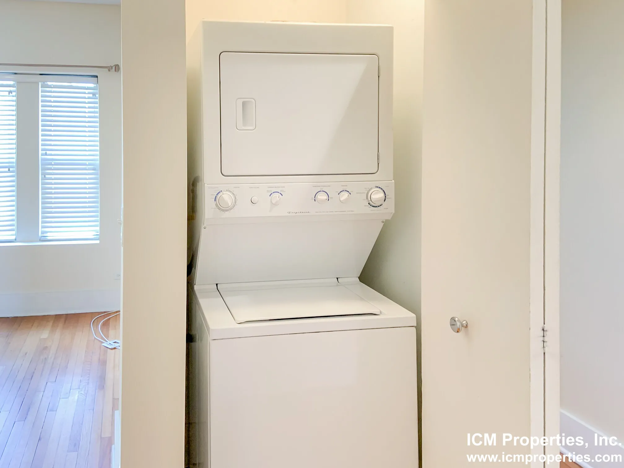 1849 W Cornelia Ave, ,  60657, USA 60657-unit#3453-3-Chicago-IL