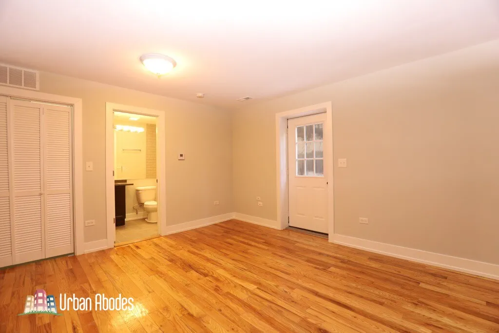 550 W Arlington Pl, ,  60614, USA 60614-unit#106-Chicago-IL
