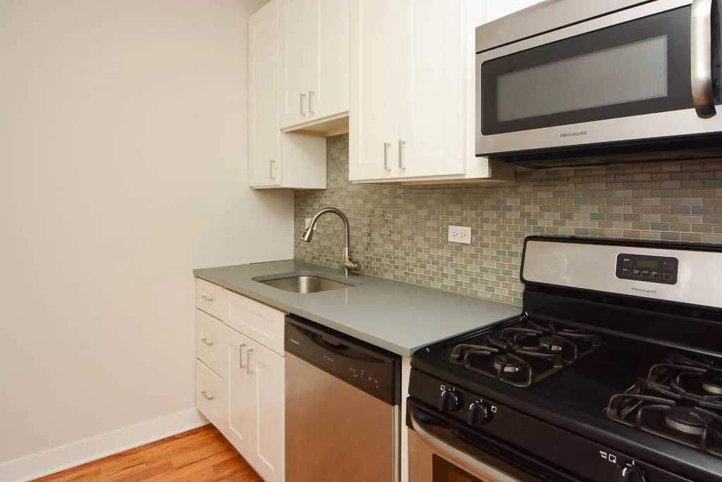 2420 N Kedzie Blvd, ,  60647, USA 60647-unit#212-Chicago-IL