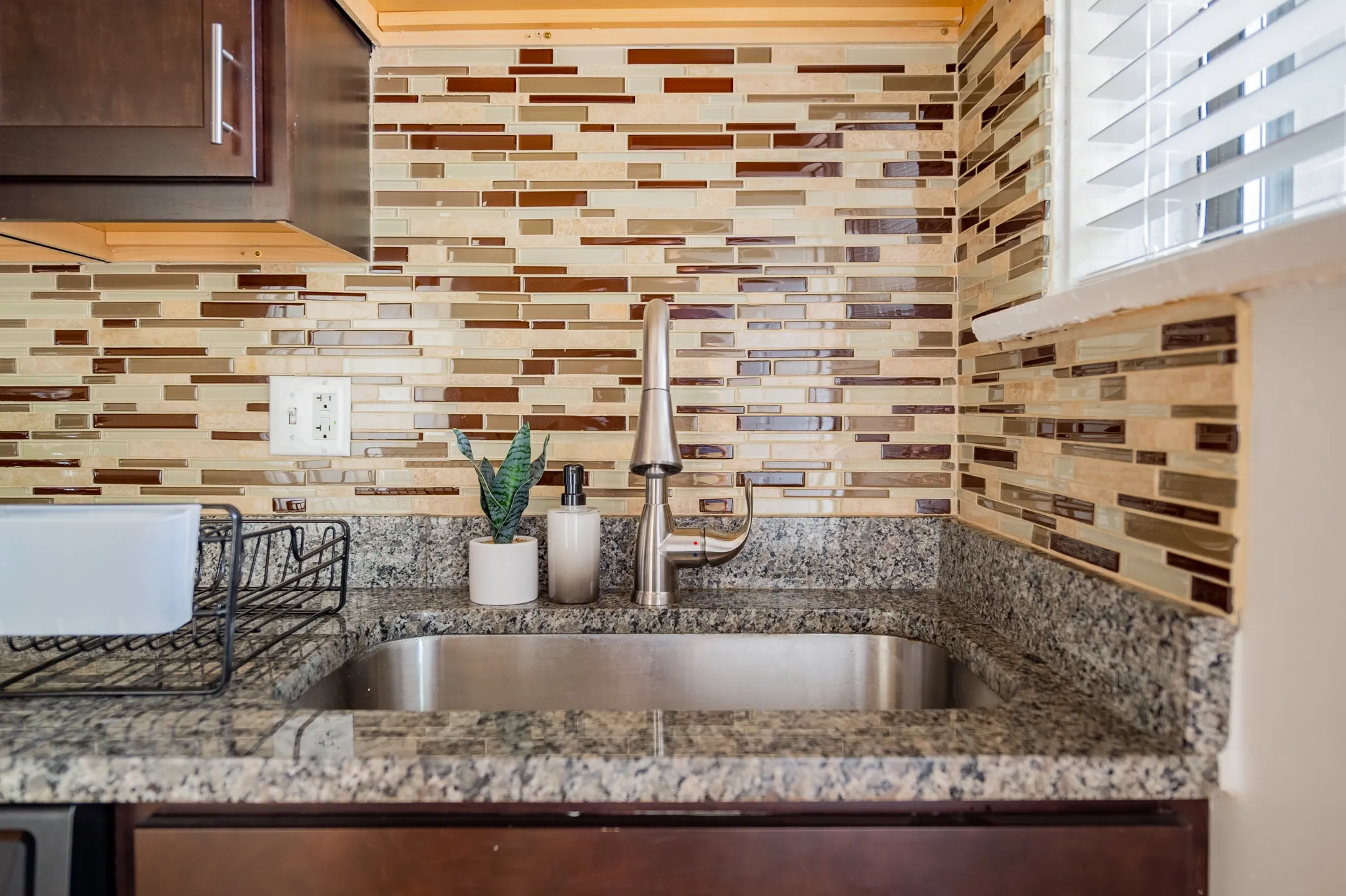 2989 N Lawndale Ave, , 60618, USA 60618-unit#1-Chicago-IL