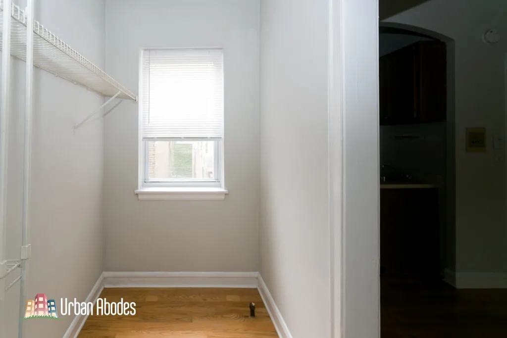 2827 N Burling St, , 60657, USA 60657-unit#306-Chicago-IL