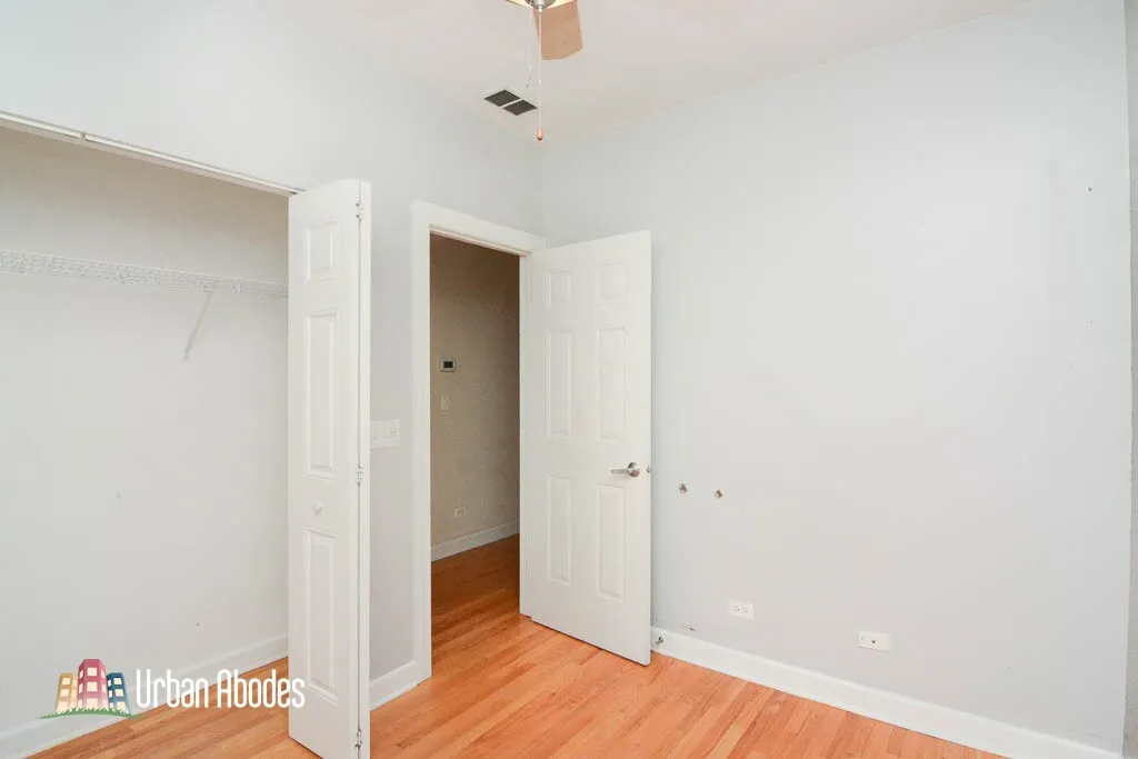 3244 N Clifton Ave, ,  60657, USA 60657-unit#1E-Chicago-IL