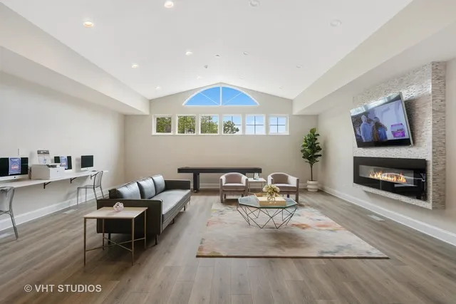 51 Kensington Cir, , 60189, USA 60189-unit#51-Wheaton-IL