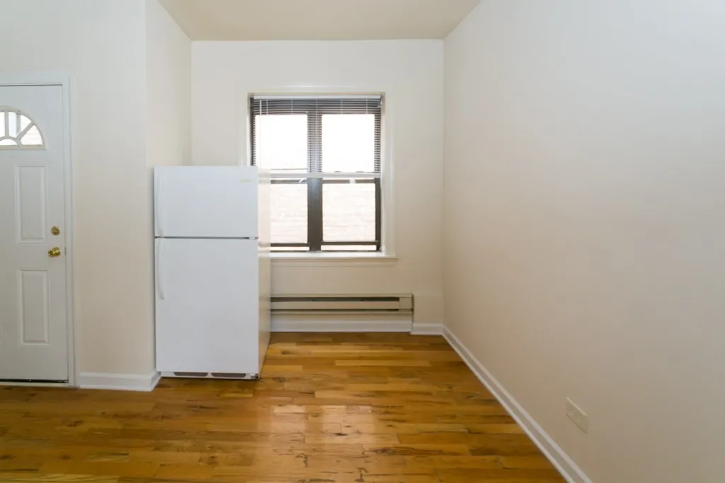 3720 N Pine Grove Ave, ,  60613, USA 60613-unit#3W-Chicago-IL