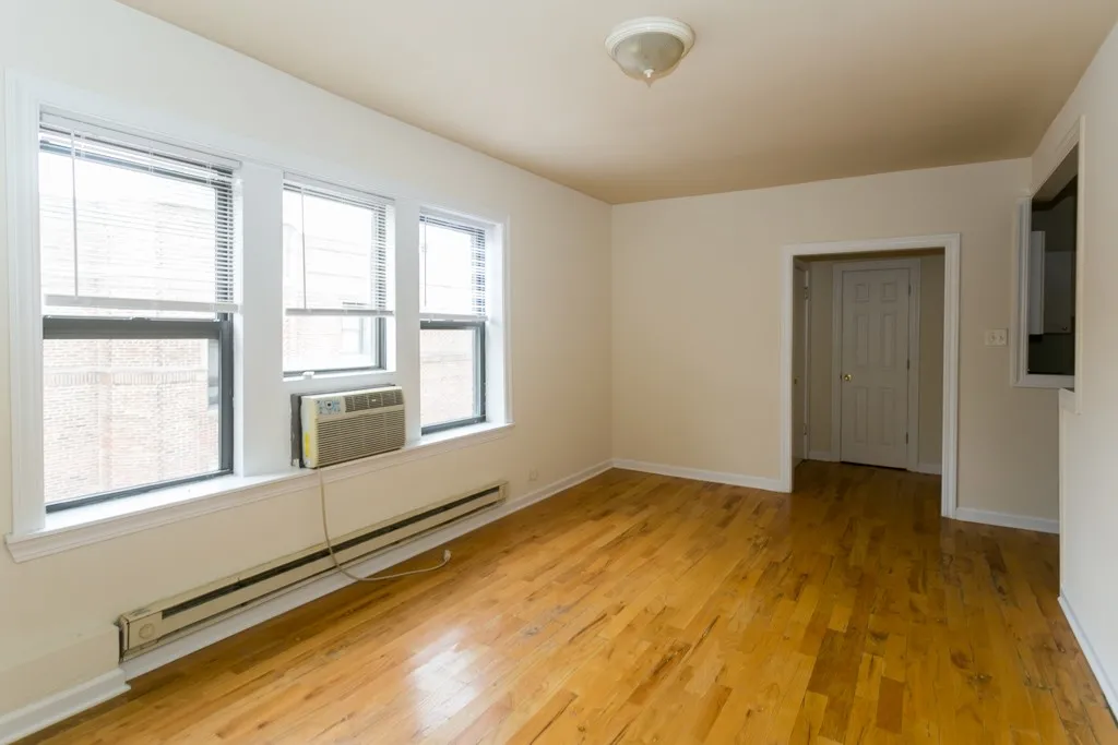 3720 N Pine Grove Ave, ,  60613, USA 60613-unit#3W-Chicago-IL