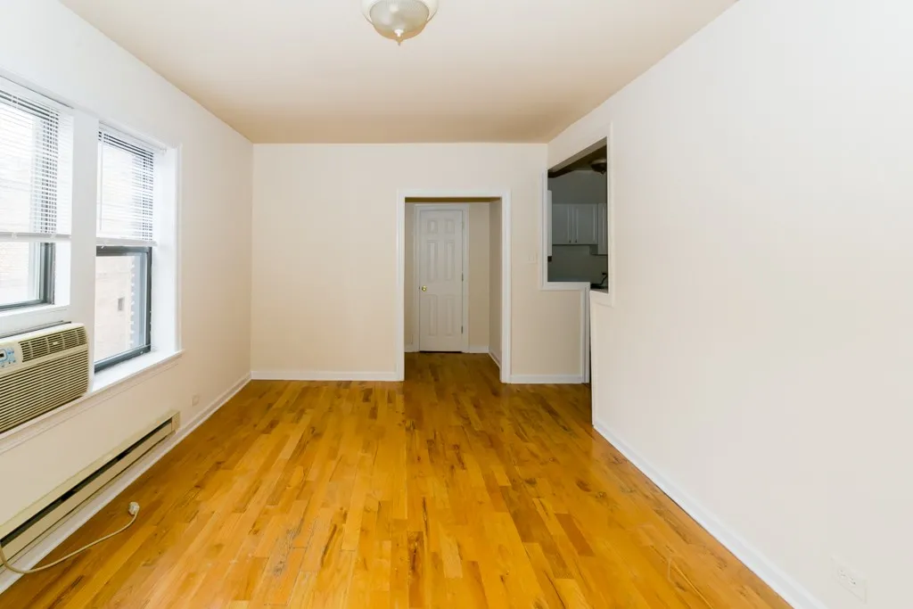 3720 N Pine Grove Ave, ,  60613, USA 60613-unit#3W-Chicago-IL