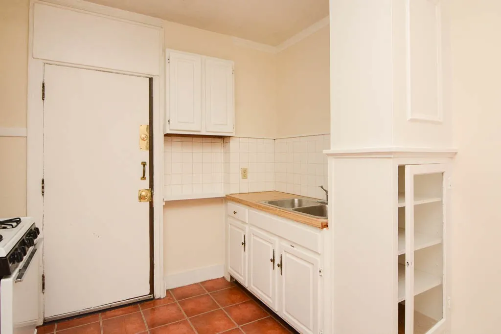 2948 N Seminary Ave, ,  60657, USA 60657-unit#1-Chicago-IL