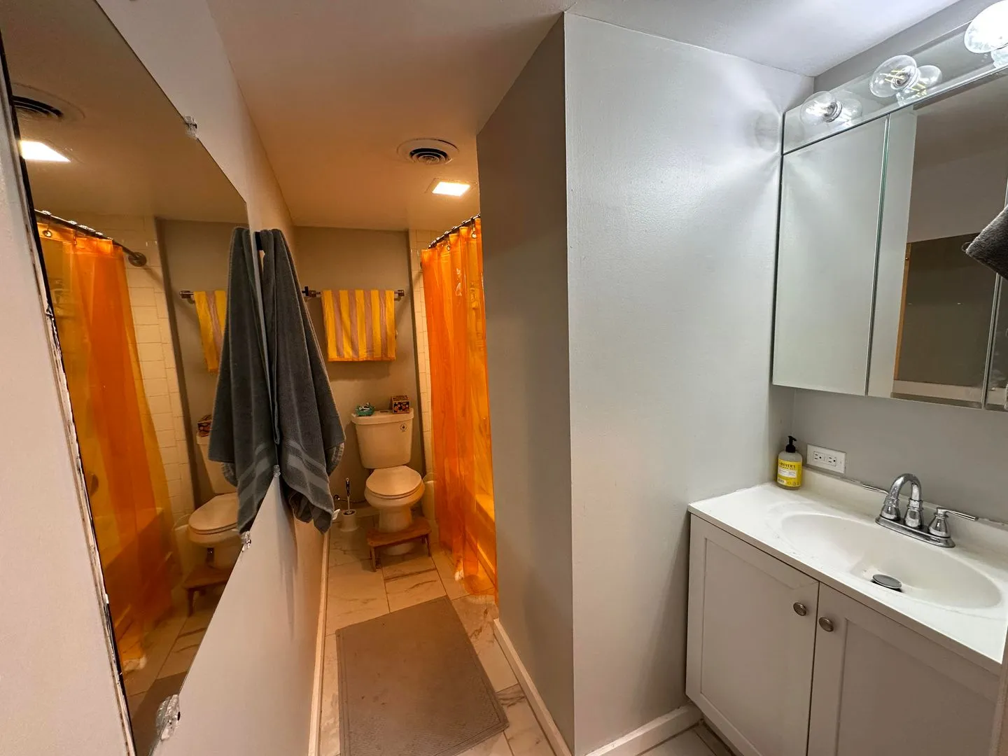 3100 N Southport Ave, , 60657, USA 60657-unit#3R-Chicago-IL