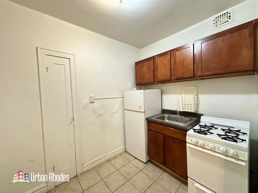 4829 N Damen Ave, ,  60625, USA 60625-unit#303-Chicago-IL