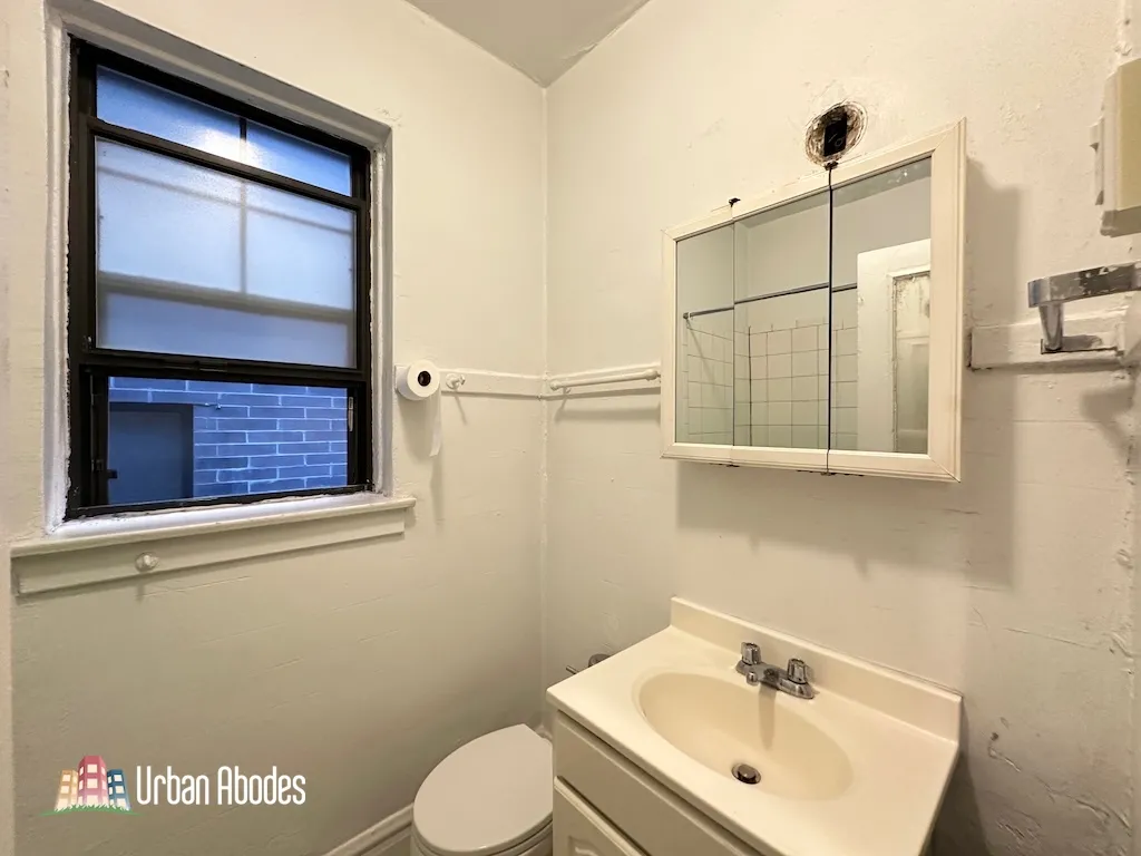 4829 N Damen Ave, ,  60625, USA 60625-unit#303-Chicago-IL