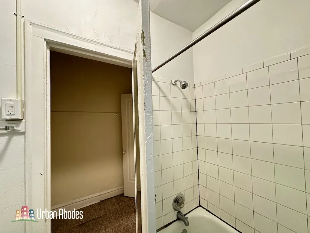 4829 N Damen Ave, ,  60625, USA 60625-unit#303-Chicago-IL