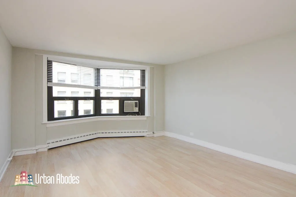 445 W Wellington Ave, ,  60657, USA 60657-unit#8B-Chicago-IL