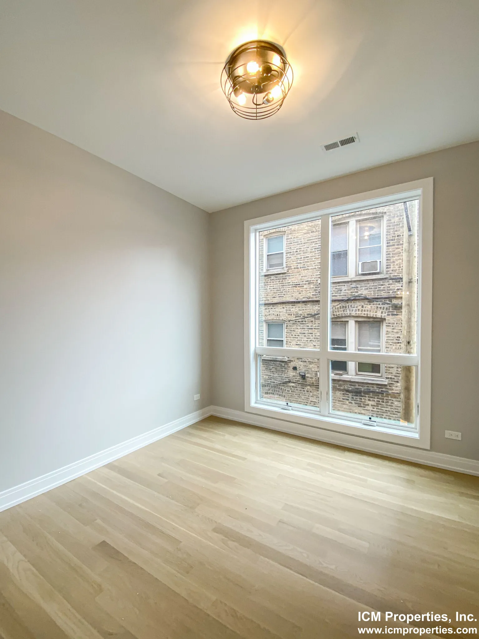 1050 W Cornelia Ave, , 60657, USA 60647-unit#1050-201-Chicago-IL