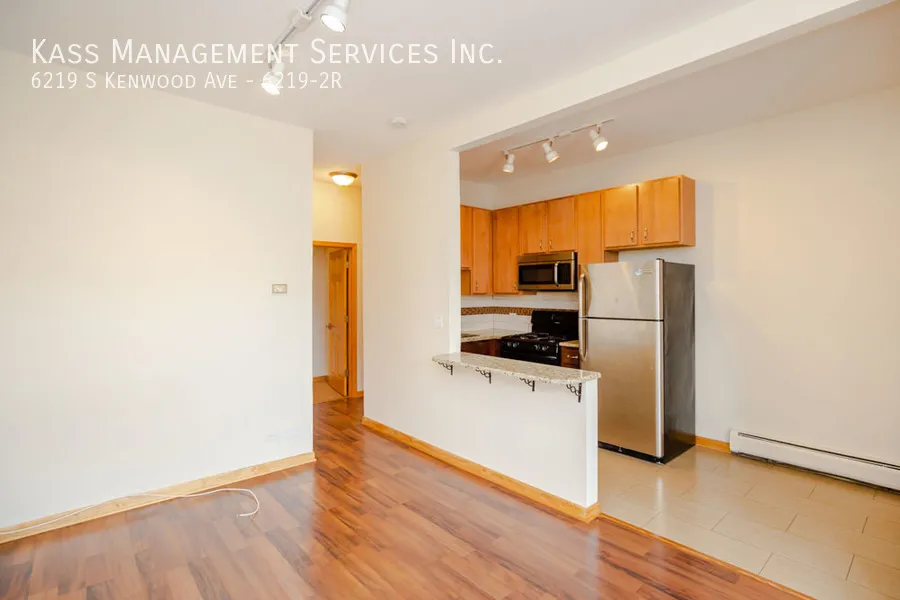 6217 S Kenwood Ave, , 60637, USA 60637-unit#6219-2R-Chicago-IL