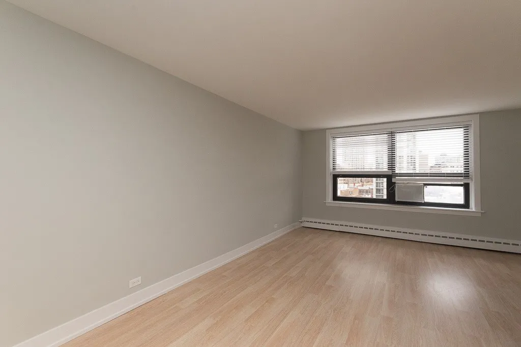 445 W Wellington Ave, , 60657, USA 60657-unit#8C-Chicago-IL