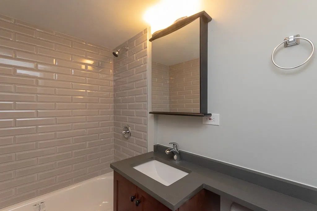 445 W Wellington Ave, , 60657, USA 60657-unit#8C-Chicago-IL
