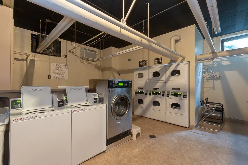445 W Wellington Ave, , 60657, USA 60657-unit#8C-Chicago-IL