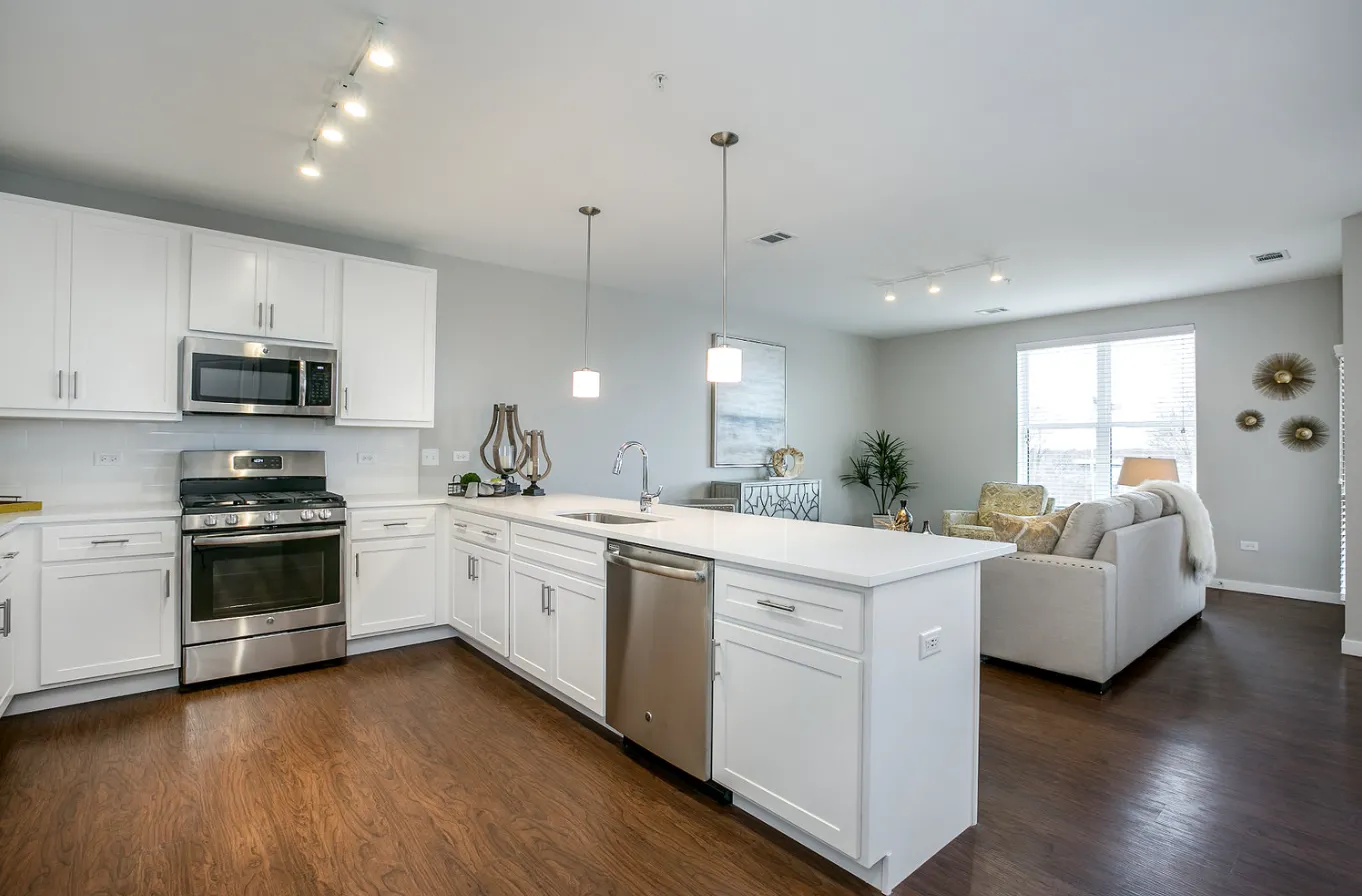 320 N Ellsworth St, Naperville, 60540, USA 60540-unit#209-Chicago-IL