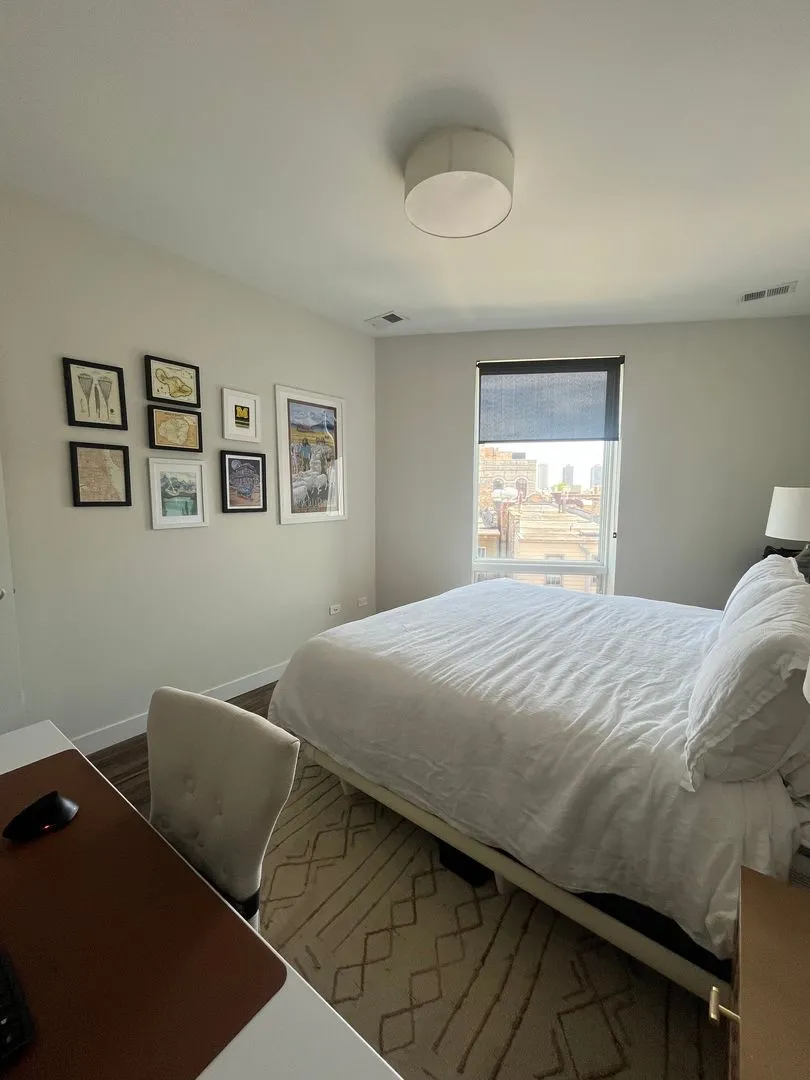 1045 W Cornelia Ave #501, , 60657, USA 60657-Chicago-IL