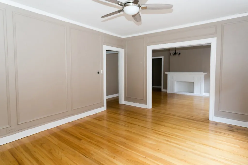 1319 Oak Ave, Evanston,  60201, USA 60201-unit#1C-Chicago-IL