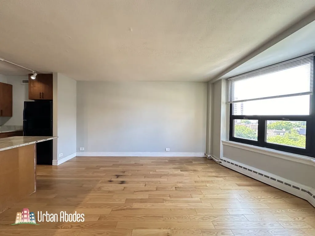 445 W Wellington Ave, ,  60657, USA 60657-unit#8H-Chicago-IL