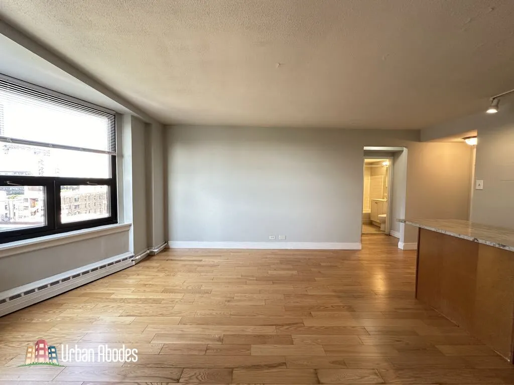 445 W Wellington Ave, ,  60657, USA 60657-unit#8H-Chicago-IL