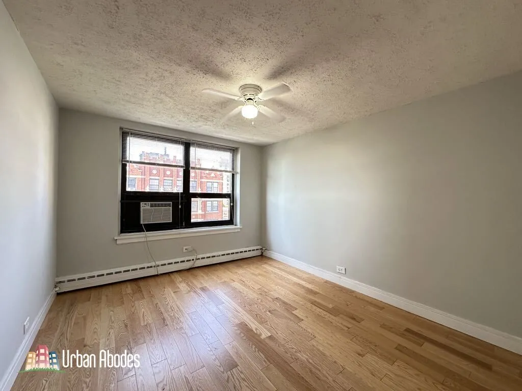 445 W Wellington Ave, ,  60657, USA 60657-unit#8H-Chicago-IL