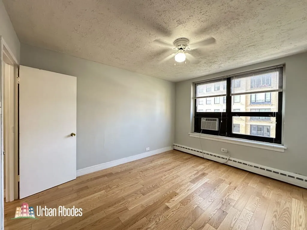 445 W Wellington Ave, ,  60657, USA 60657-unit#8H-Chicago-IL
