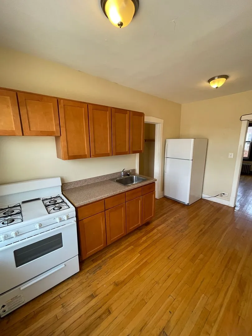 4020 W Melrose St, ,  60641, USA 60641-unit#3N-Chicago-IL