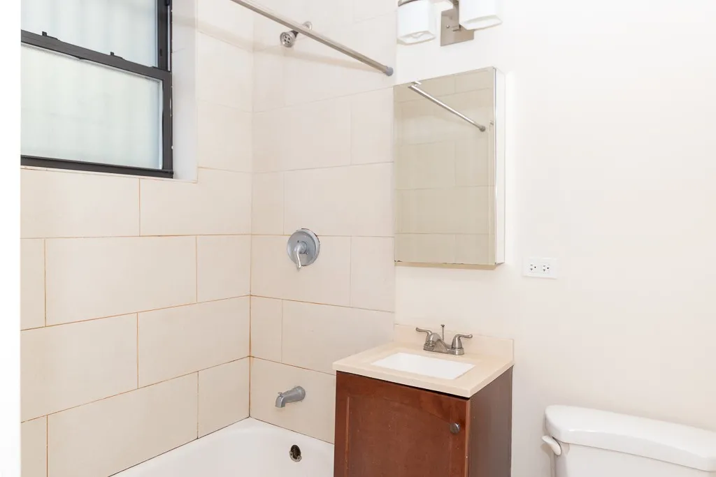 4737 N Hermitage Ave, , 60640, USA 60640-unit#102-Chicago-IL