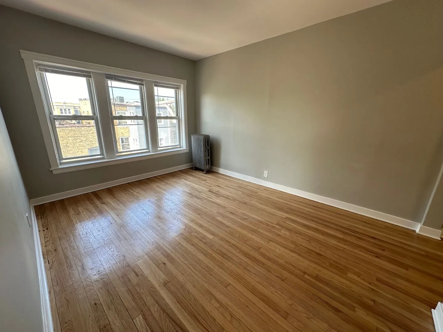 4902 N St Louis Ave, ,  60625, USA 60625-unit#3W-Chicago-IL