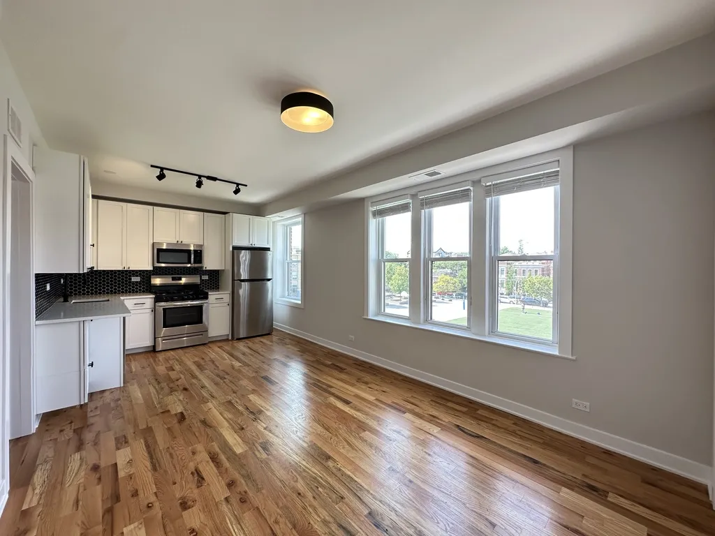 656 W Wrightwood Ave, , 60614, USA 60614-unit#314-Chicago-IL