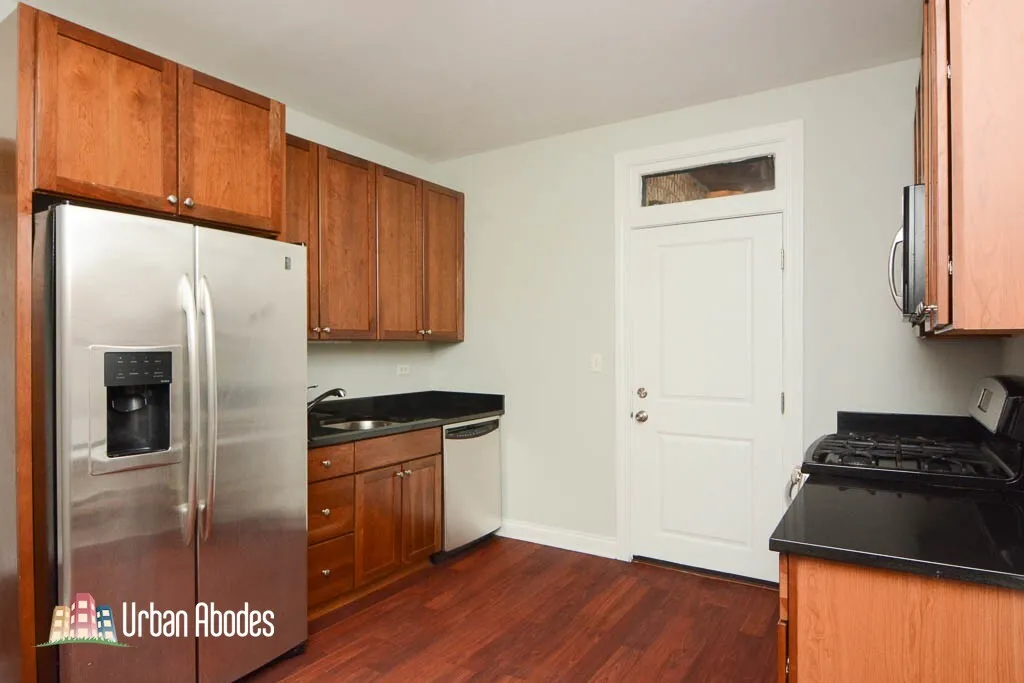 744 W Addison St, ,  60613, USA 60613-unit#1E-Chicago-IL