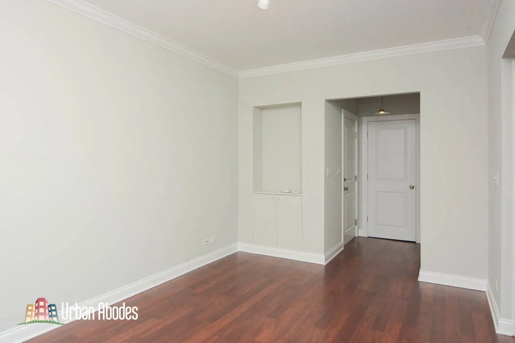 744 W Addison St, ,  60613, USA 60613-unit#1E-Chicago-IL