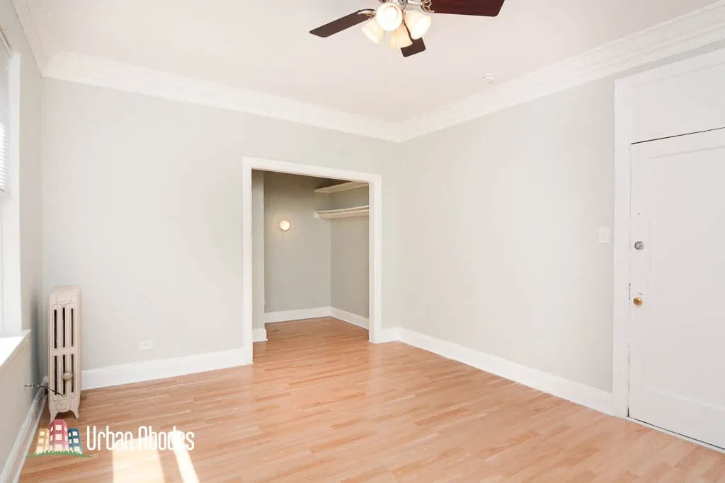 3831 N Fremont St, ,  60613, USA 60613-unit#305-Chicago-IL