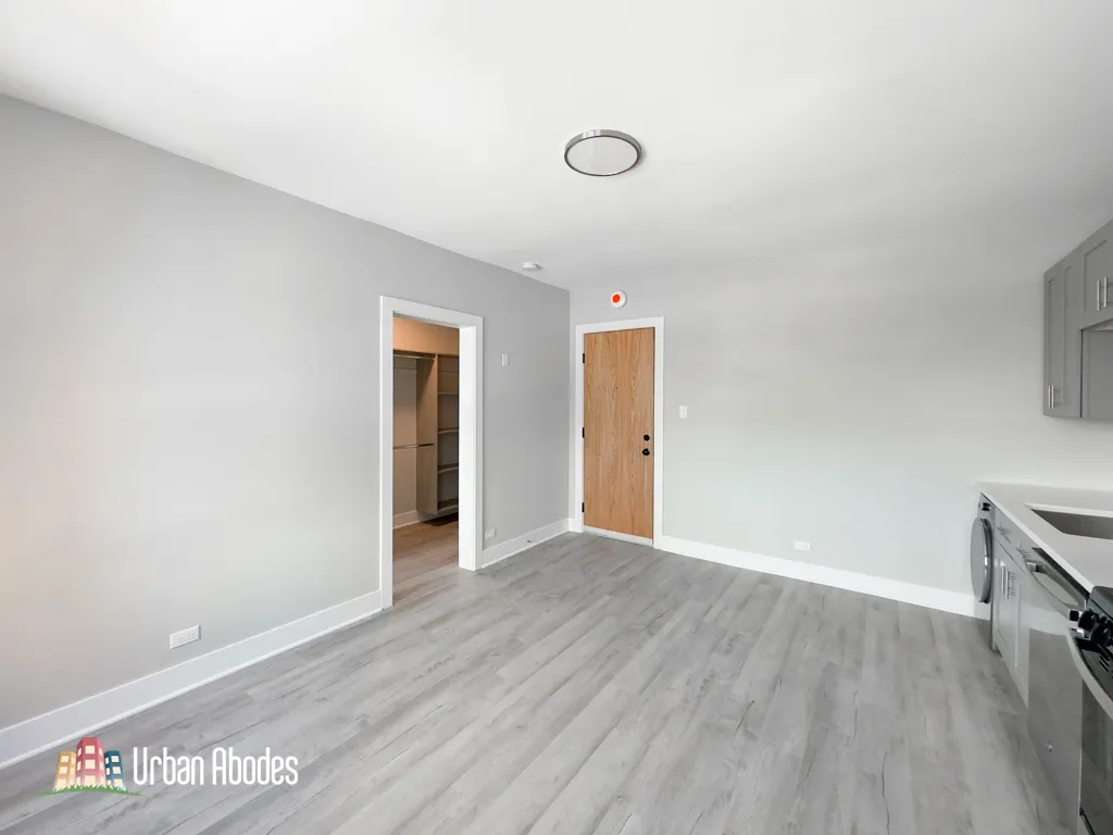 373 Hazel Ave, ,  60022, USA 60022-unit#7D-Glencoe-IL