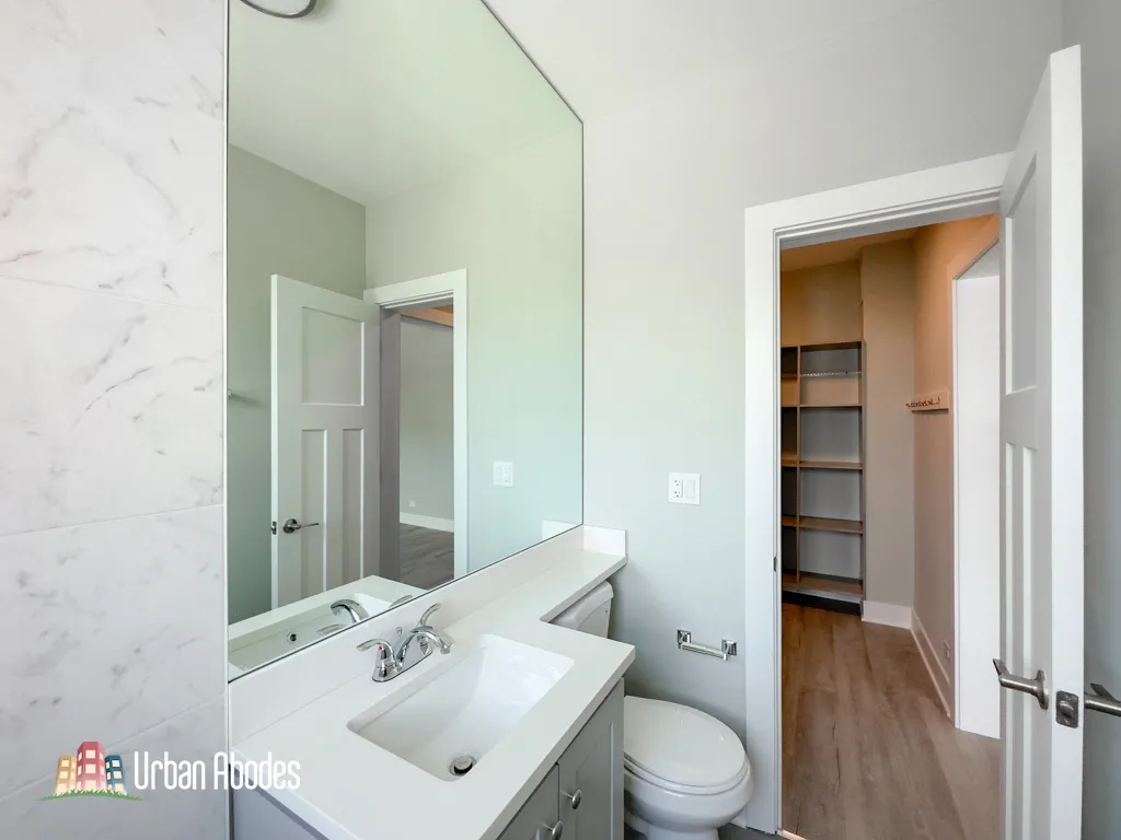373 Hazel Ave, ,  60022, USA 60022-unit#7D-Glencoe-IL